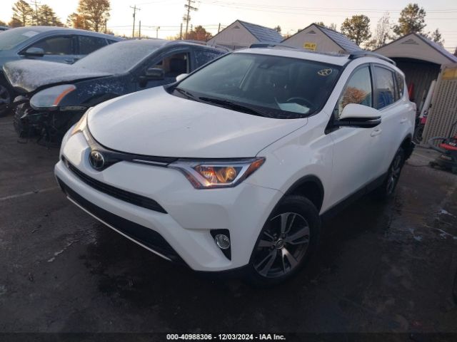 JTMRFREV7JD229493 Toyota Rav4 Adventure/xle