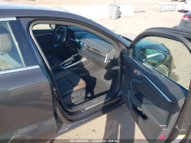WAUGUDGY2NA079014 Audi 40 tfsi