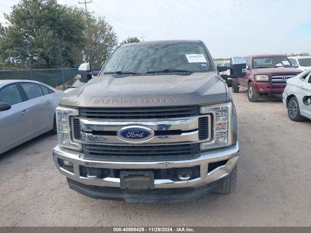 Ford F-250 Xlt 2018 1FT7W2BT1JEC06383 Image 12