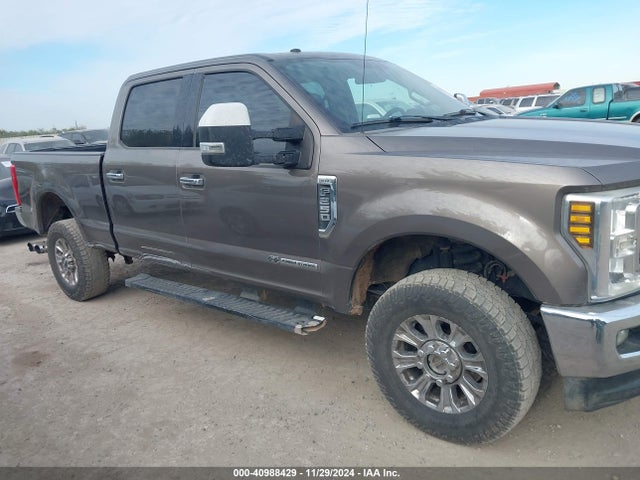 Ford F-250 Xlt 2018 1FT7W2BT1JEC06383 Image 6