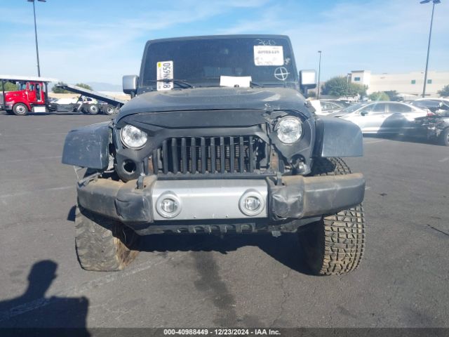 1C4BJWEG8HL635248 Jeep Wrangler Unlimited Chief Edition 4x4