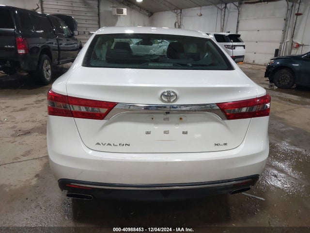 Toyota AVALON XLE 2018 4T1BK1EB1JU278060 Image 16