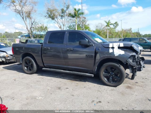 1C6RR6KG2JS285551 RAM 1500 Express  4x2 5'7 Box
