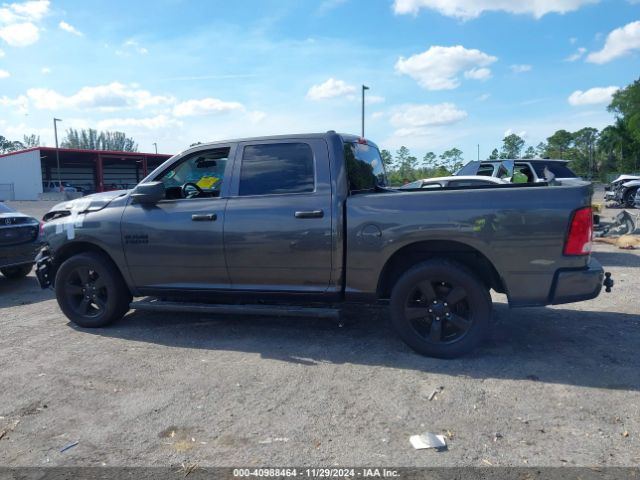 1C6RR6KG2JS285551 RAM 1500 Express  4x2 5'7 Box