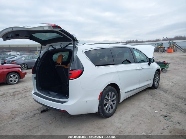 Chrysler Pacifica Hybrid Pinnacle 2023 2C4RC1N75PR506529 Image 4