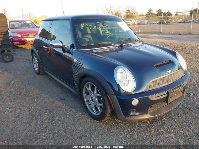 2006 MINI COOPER S WMWRE33536TJ40873 Photo 0