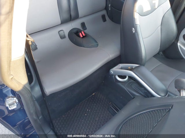 2006 MINI COOPER S WMWRE33536TJ40873 Photo 7