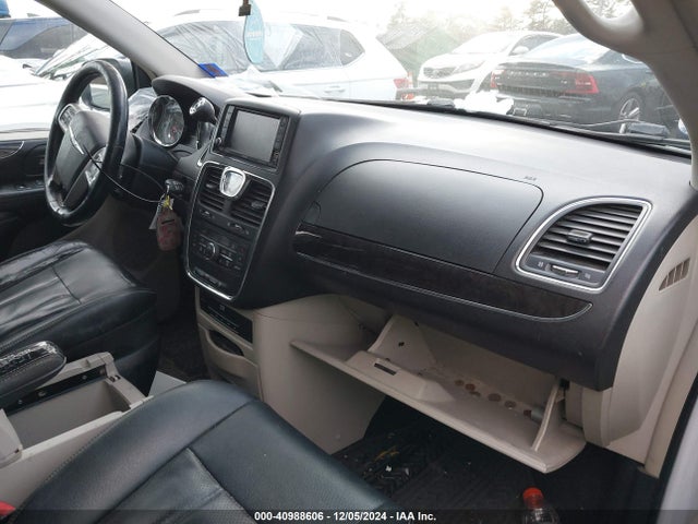 2C4RC1CGXFR572768 Chrysler Town & Country Touring-l