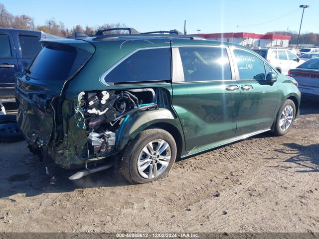 5TDJSKFC9RS140067 Toyota SIENNA XLE