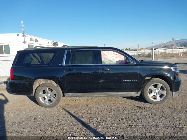 Chevrolet Suburban Lt 2017 1GNSCHKC4HR231696 Image 13