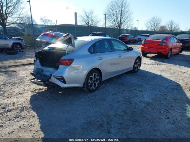 3KPF24AD9LE196058 KIA Forte Lxs