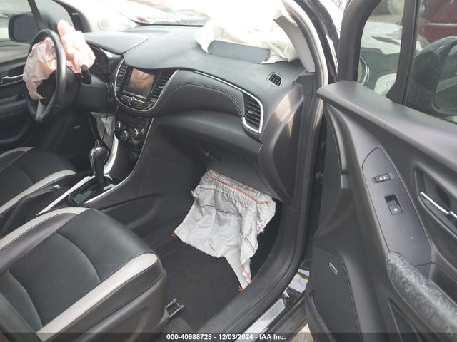 KL7CJMSBXJB733188 Chevrolet Trax Premier