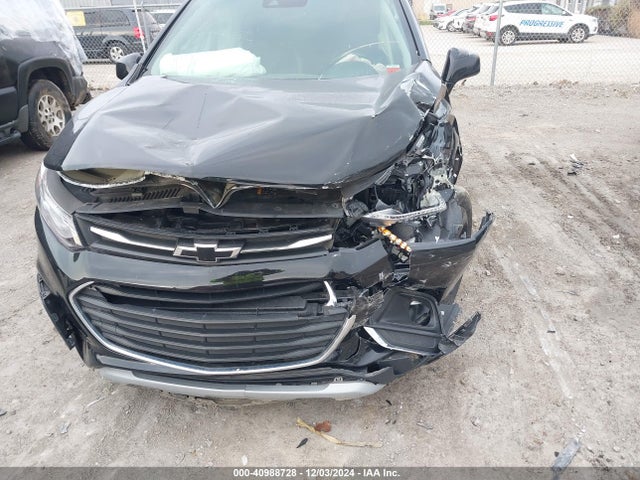 KL7CJMSBXJB733188 Chevrolet Trax Premier