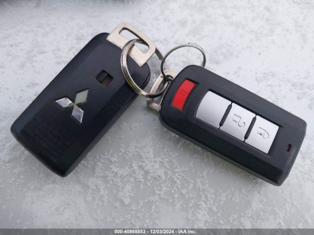 2019 MITSUBISHI OUTLANDER JA4AZ3A38KZ048830 Photo 10