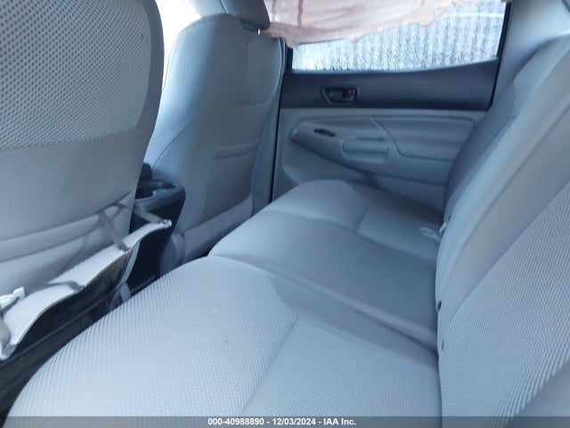 Toyota Tacoma Double Cab 2014 5TFLU4ENXEX093332 Image 8
