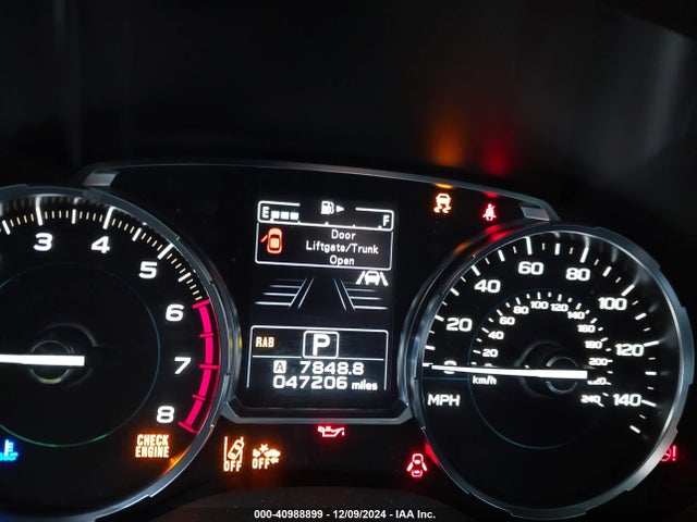 JF2SJAWC1JH602925 Subaru Forester 2.5i Touring