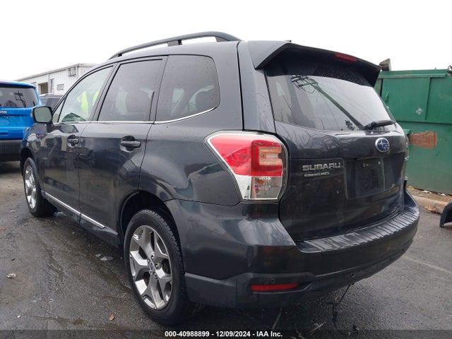JF2SJAWC1JH602925 Subaru Forester 2.5i Touring