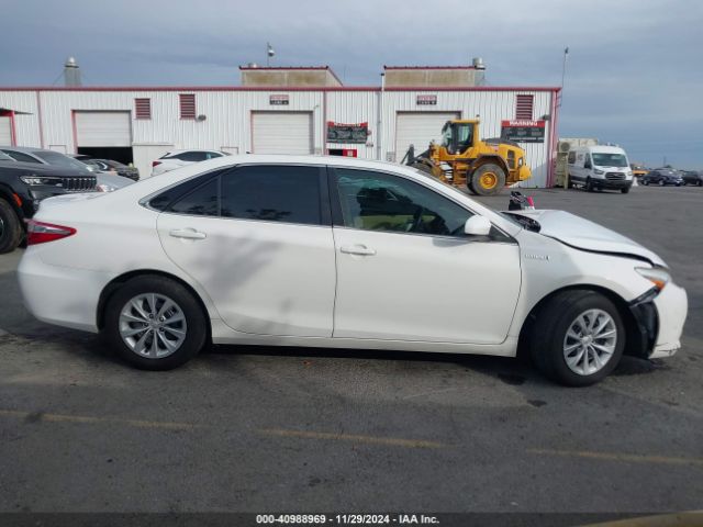 4T1BD1FK6GU185049 Toyota Camry Hybrid Le