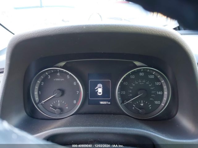 Hyundai Elantra Value Edition 2017 KMHD84LF0HU387392 Image 16