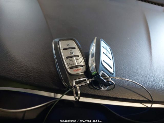2C4RC1DG0HR571534 Chrysler Pacifica Touring