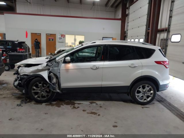 1FMCU9J91EUD43432 Ford Escape Titanium