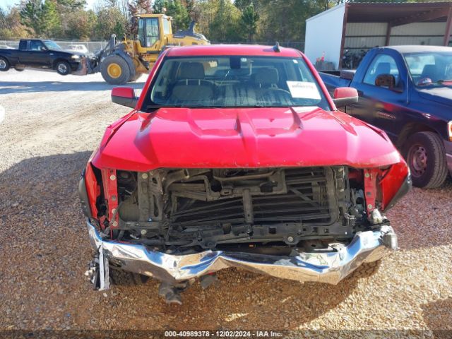 3GCUKRER7JG388431 Chevrolet Silverado 1500 Lt