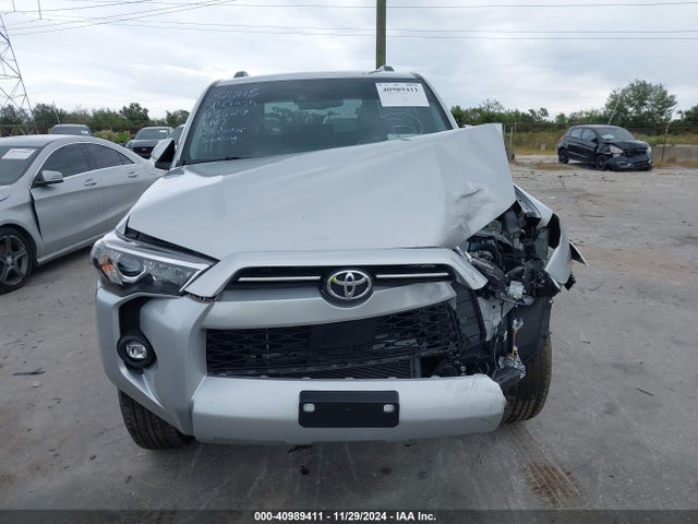 Toyota 4runner Sr5 Premium 2023 JTENU5JR2P6164101 Image 13