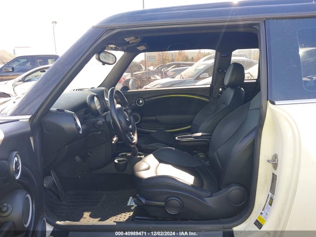 2012 MINI COOPER S CLUBMAN WMWZG3C5XCTY39018 Photo 4