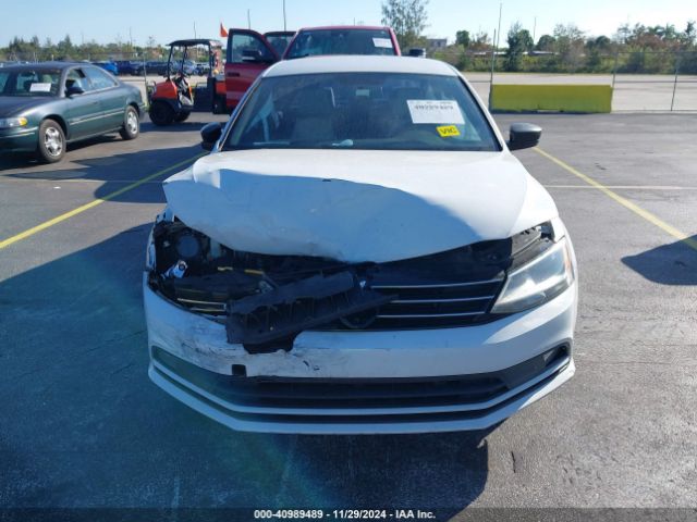 3VWD17AJ7GM364872 Volkswagen Jetta 1.8t Sport