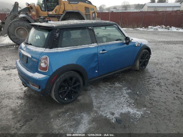 2011 MINI COOPER S WMWSV3C50BTY12514 Photo 3