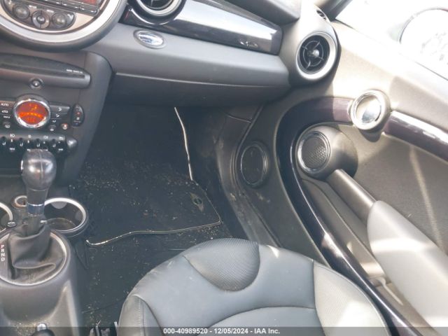 2011 MINI COOPER S WMWSV3C50BTY12514 Photo 4
