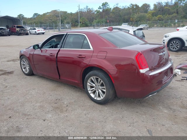 2C3CCAAG8KH628896 Chrysler 300 Touring