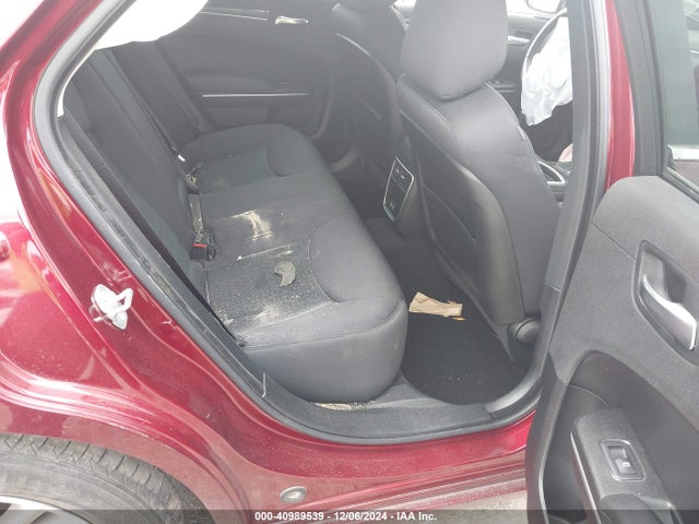 2C3CCAAG8KH628896 Chrysler 300 Touring