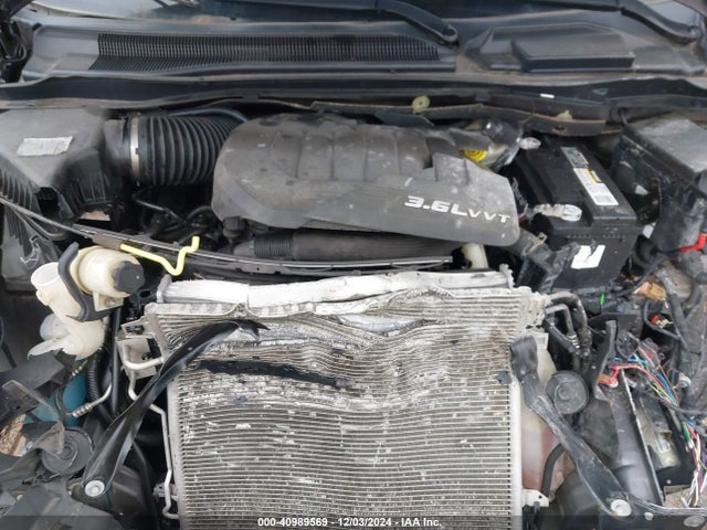 2C4RC1HGXGR121916 Chrysler Town & Country S