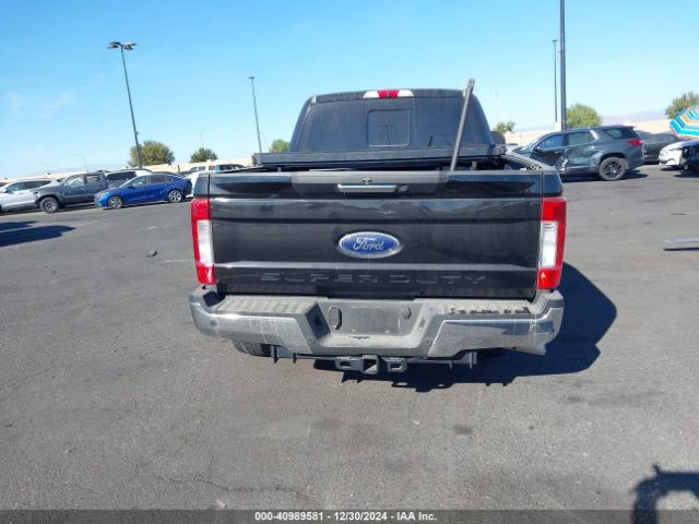 1FT7W2BT0HEF38681 Ford F-250 Lariat