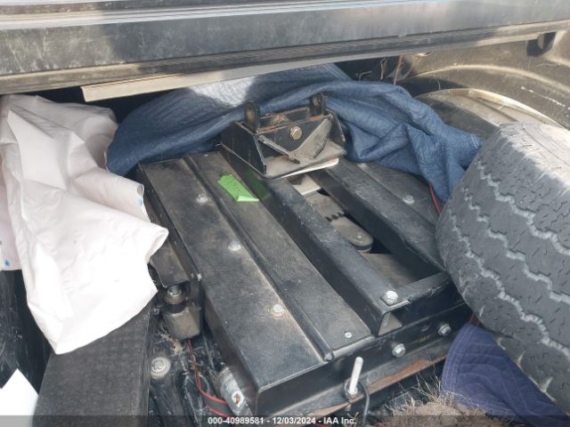 1FT7W2BT0HEF38681 Ford F-250 Lariat