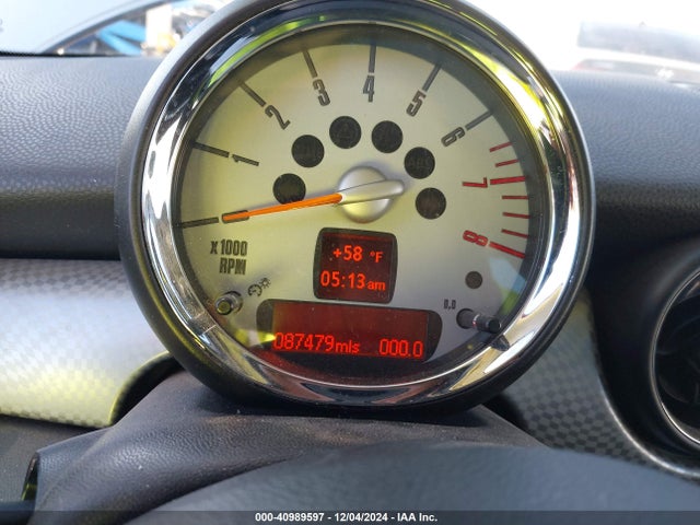 2009 MINI COOPER S CLUBMAN WMWMM33539TP92720 Photo 6