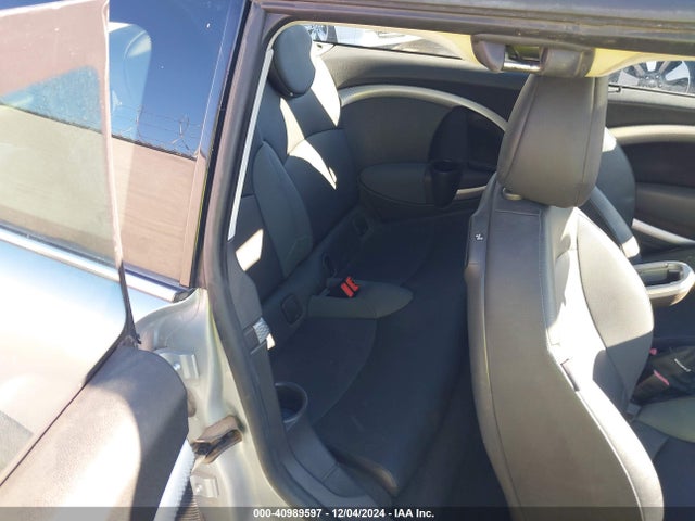 2009 MINI COOPER S CLUBMAN WMWMM33539TP92720 Photo 7