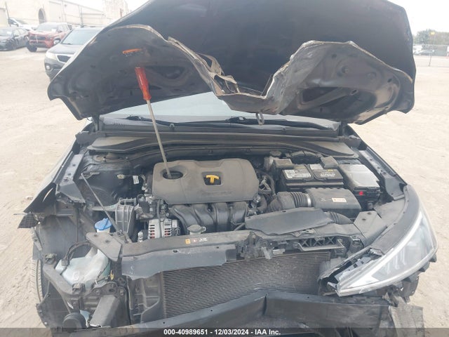 5NPD74LF2KH494761 Hyundai ELANTRA SE