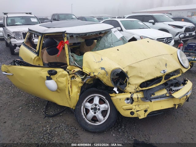 2004 MINI COOPER WMWRC33414TC48678 Photo 5