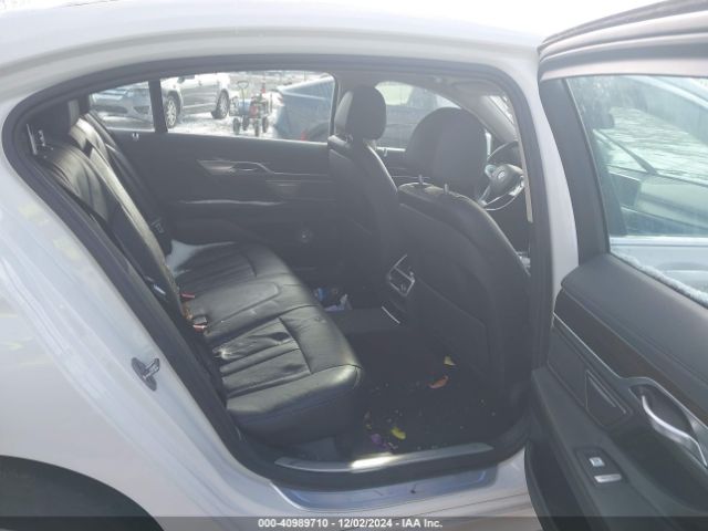 2018 BMW 740I WBA7E4C57JGV24007 Photo 7