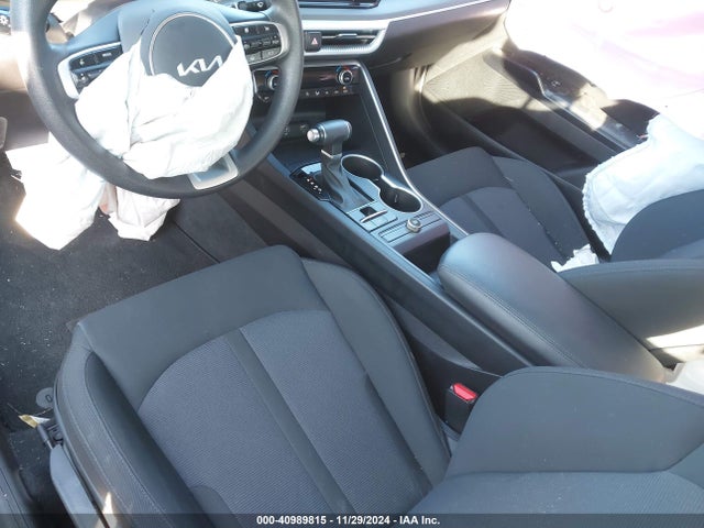 5XXG14J23NG150631 KIA K5 LXS