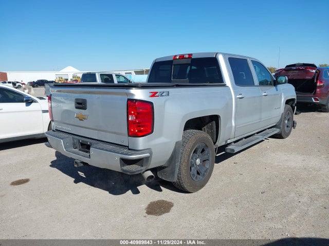3GCUKREC2JG394519 Chevrolet Silverado 1500 2lt