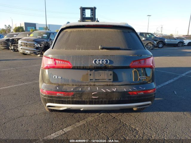 WA1BNAFY4J2207116 Audi Q5 2.0t Premium/2.0t Tech Premium