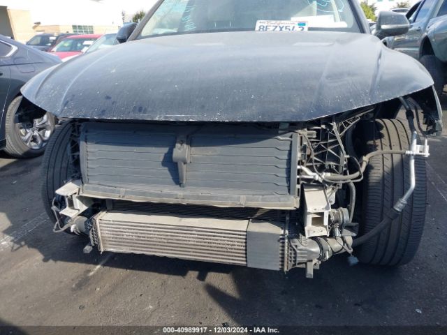 WA1BNAFY4J2207116 Audi Q5 2.0t Premium/2.0t Tech Premium