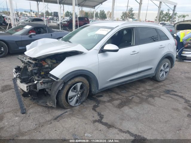 KNDCB3LCXK5274391 KIA NIRO LX