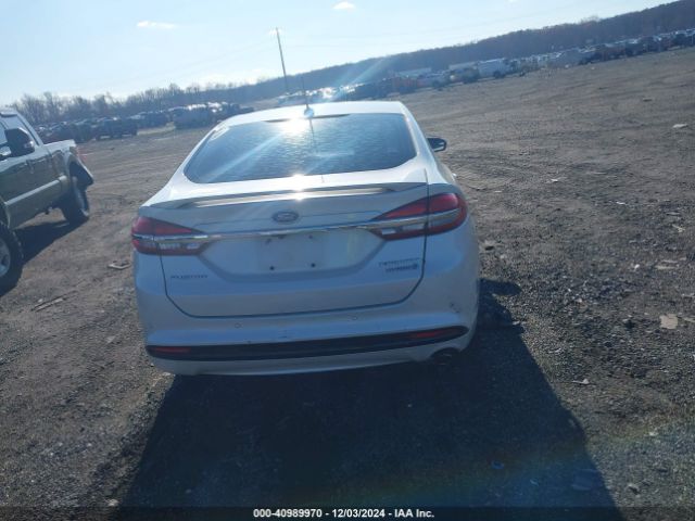 3FA6P0RUXHR384012 Ford Fusion Hybrid Titanium