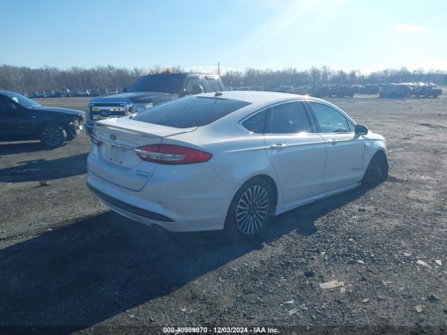 3FA6P0RUXHR384012 Ford Fusion Hybrid Titanium