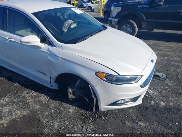 3FA6P0RUXHR384012 Ford Fusion Hybrid Titanium