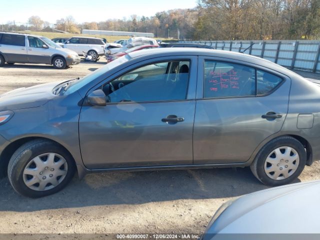 3N1CN7AP3KL813960 Nissan Versa 1.6 S+